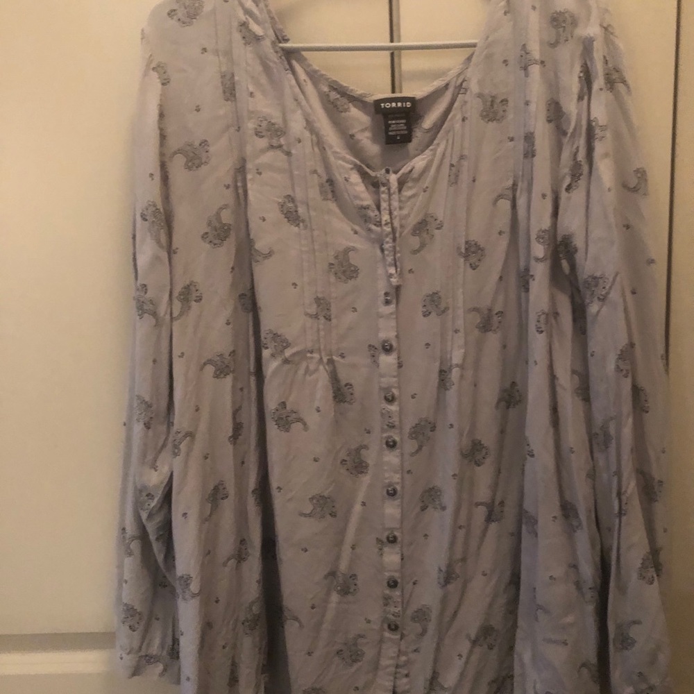 Gray paisley blouse